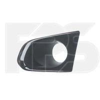 Решітка бампера середня Chevrolet Trax/Tracker 12-16 (Тайвань)