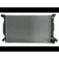 Радіатор охолодження Audi A4 B6, B7, Skoda Superb 2.5 TDI (AVA) 8E0121251Q