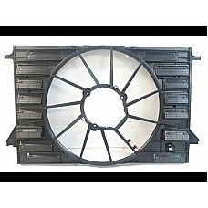 Кожух радіатора Audi A4 B9, A6 C8, Q7 (FPS) 8W0121207B