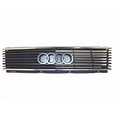 Решітка радіатора Audi 100 82-91 з хром молдингом (LKQ) 44385365501C